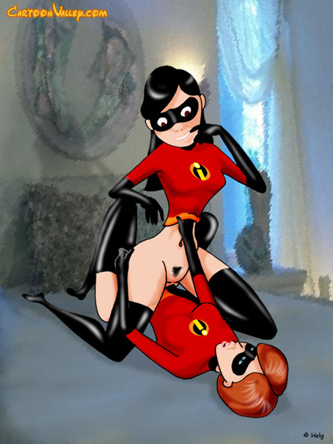 Cartoon Porn Incredibles Lesbians - Mr. Incredible takes lesbian pictures of Violet and Elastigirl