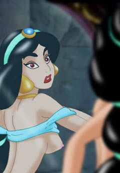 Jasmine posing nude